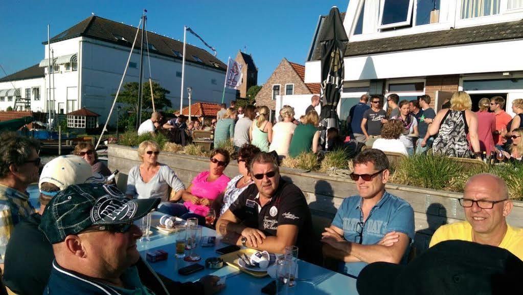 Herberg Oer't Hout Vandrehjem Grou Eksteriør billede